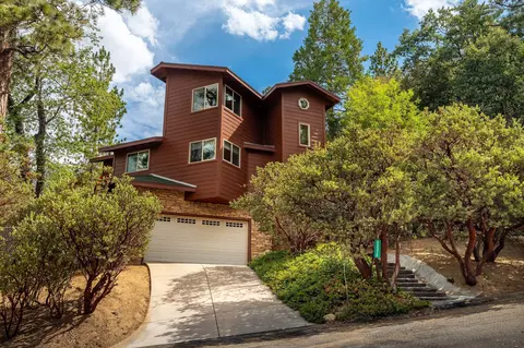 Exterior - 55370 Silver Tip Ln, Idyllwild, CA 92549 photo 2 of 29