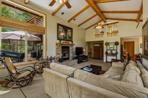 Living - 55370 Silver Tip Ln, Idyllwild, CA 92549 photo 3 of 6
