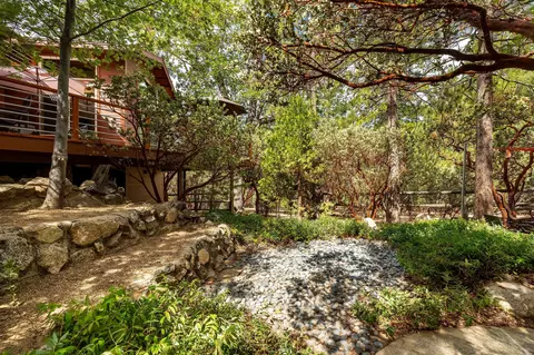 Exterior - 55370 Silver Tip Ln, Idyllwild, CA 92549 photo 17 of 29