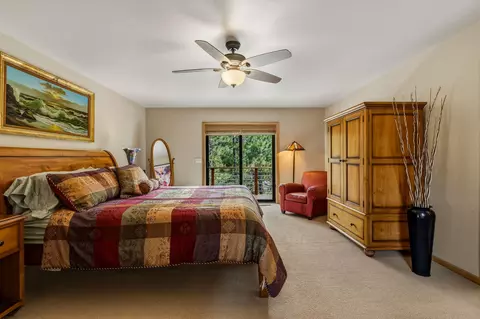 Bedroom - 55370 Silver Tip Ln, Idyllwild, CA 92549 photo 2 of 3