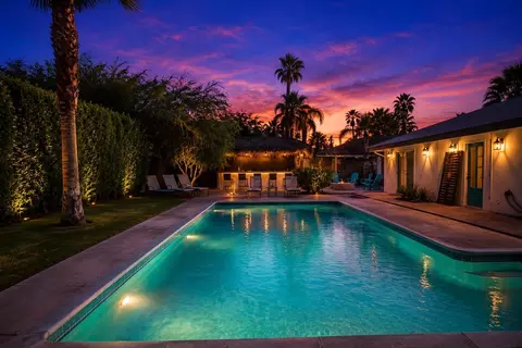 502 E Molino Rd, Palm Springs, CA 92262
