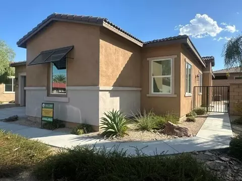 48129 Barrymore St, Indio, CA 92201 photo 2