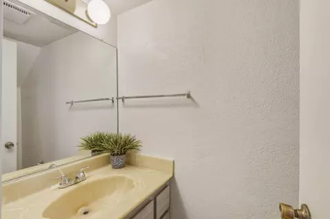 Bath - 48255 Monroe St, Indio, CA 92201 photo 2 of 6