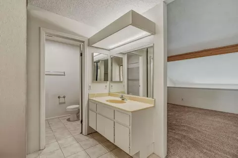 Bath - 48255 Monroe St, Indio, CA 92201 photo 3 of 6