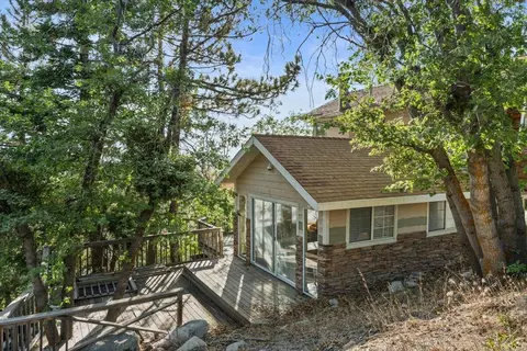 Exterior - 2190 Tank Rd, Running Springs, CA 92382 photo 6 of 16