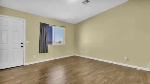 Living - 1289 Avalon Ave, Thermal, CA 92274 photo 2 of 5