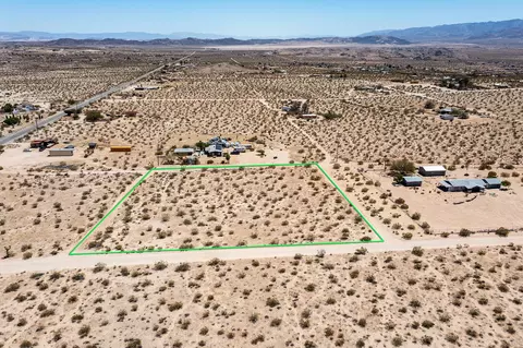 3375 Sunset Rd, Joshua Tree, CA 92252 photo 4