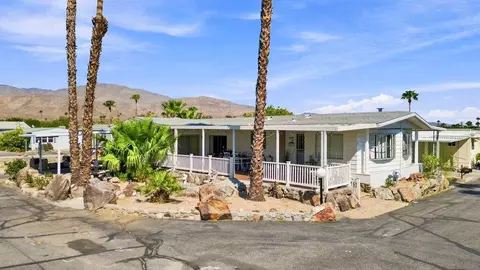 74711 Dillon Rd, Desert Hot Springs, CA 92241
