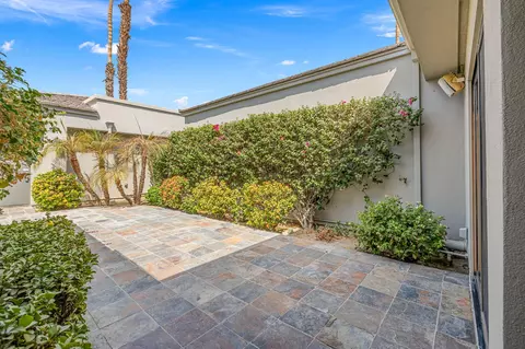Exterior - 54872 Oak Tree, La Quinta, CA 92253 photo 2 of 7