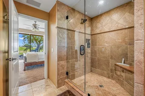 Bath - 54872 Oak Tree, La Quinta, CA 92253 photo 3 of 4
