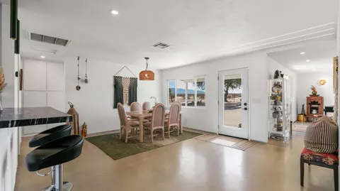 Dining - 4999 Sungold Ave, Joshua Tree, CA 92252 photo 4 of 4