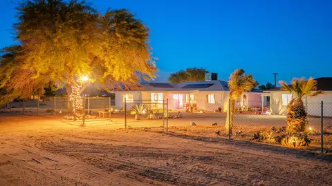 Exterior - 4999 Sungold Ave, Joshua Tree, CA 92252 photo 44 of 45