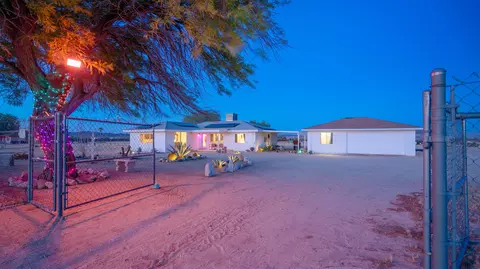Exterior - 4999 Sungold Ave, Joshua Tree, CA 92252 photo 23 of 45