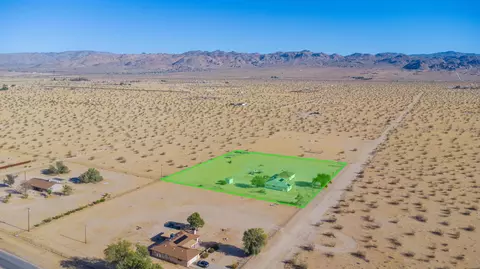View/Area - 4999 Sungold Ave, Joshua Tree, CA 92252 photo 1 of 9