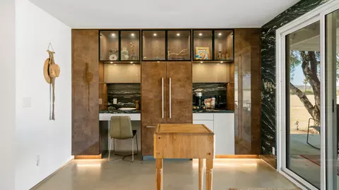 Kitchen - 4999 Sungold Ave, Joshua Tree, CA 92252 photo 6 of 12