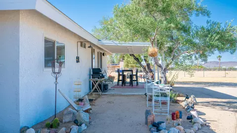 Exterior - 4999 Sungold Ave, Joshua Tree, CA 92252 photo 10 of 45