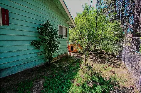 Exterior - 945 Greenway Dr, Big Bear City, CA 92314 photo 13 of 13