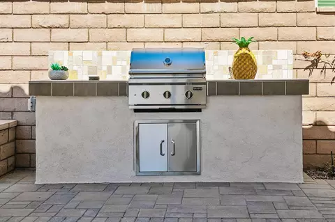 Kitchen - 43693 Treviso Dr, Indio, CA 92203 photo 4 of 4