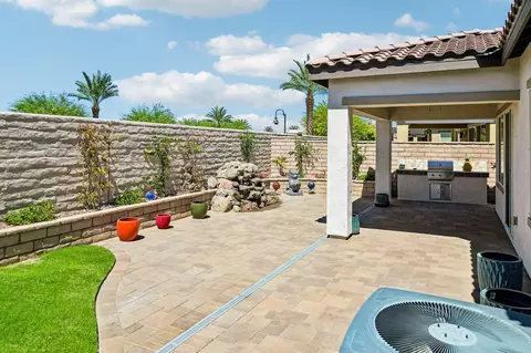 Exterior - 43693 Treviso Dr, Indio, CA 92203 photo 6 of 15