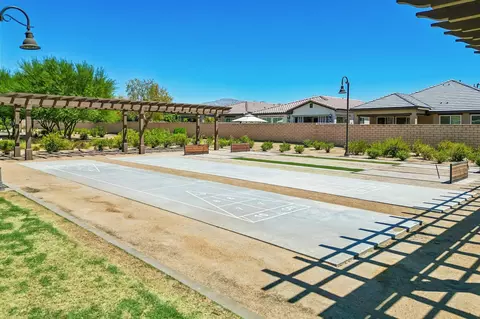View/Area - 43693 Treviso Dr, Indio, CA 92203 photo 11 of 14