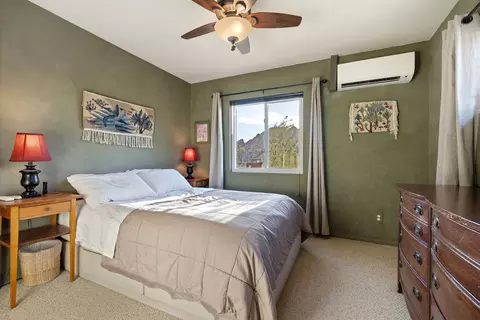 Bedroom - 8427 Rock Haven Rd, Joshua Tree, CA 92252 photo 2 of 10