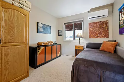 Bedroom - 8427 Rock Haven Rd, Joshua Tree, CA 92252 photo 3 of 10