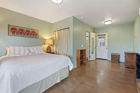 Bedroom - 8427 Rock Haven Rd, Joshua Tree, CA 92252 photo 10 of 10