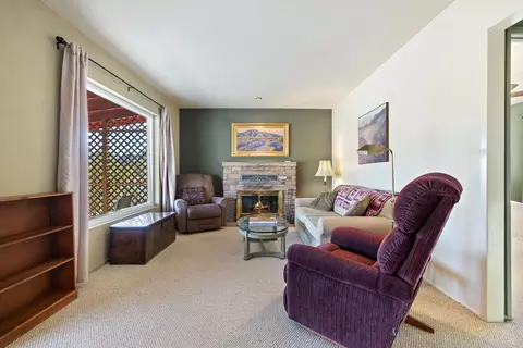 Living - 8427 Rock Haven Rd, Joshua Tree, CA 92252 photo 2 of 12