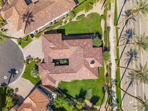 View/Area - 81942 Elynor Ct, La Quinta, CA 92253 photo 2 of 5