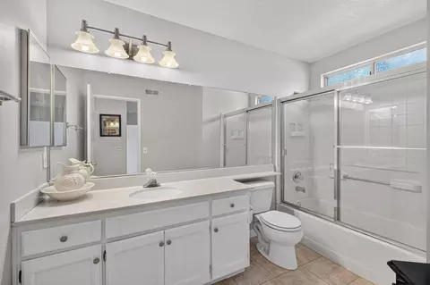Bath - 22710 E Main St, Grand Terrace, CA 92313 photo 5 of 8