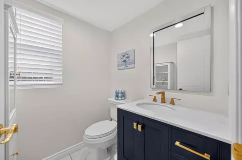 Bath - 22710 E Main St, Grand Terrace, CA 92313 photo 1 of 8
