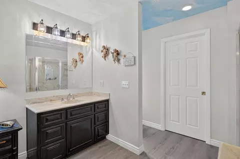Bath - 22710 E Main St, Grand Terrace, CA 92313 photo 2 of 8