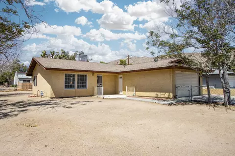 Exterior - 7028 Tamarisk Ave, Yucca Valley, CA 92284 photo 10 of 10