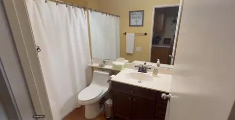 Bath - 31478 Robert Rd, Thousand Palms, CA 92276 photo 8 of 8