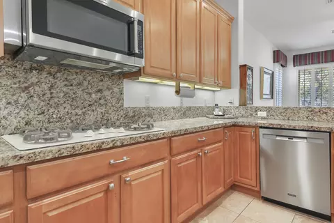 Kitchen - 80769 Avenida Manzanillo, Indio, CA 92203 photo 4 of 4