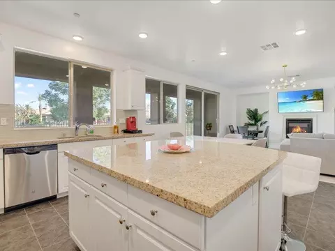 Kitchen - 82676 Burnette Dr, Indio, CA 92201 photo 2 of 6