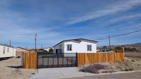 Exterior - 98950 Surfside Ave, Mecca, CA 92254 photo 2 of 3