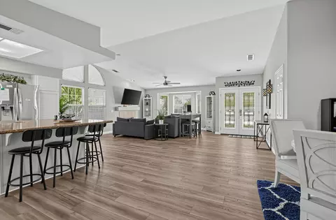 44795 Cabrillo Ave, Palm Desert, CA 92260