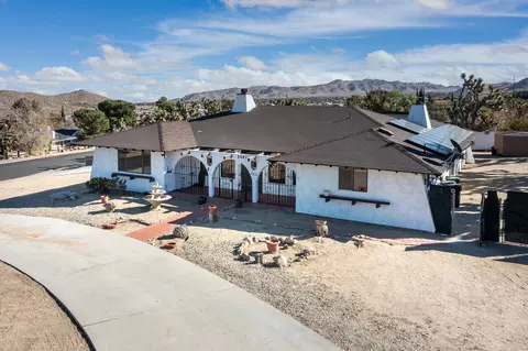 Other - 8687 Grand Ave, Yucca Valley, CA 92284 photo 3 of 11