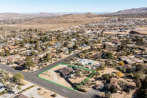 View/Area - 8687 Grand Ave, Yucca Valley, CA 92284 photo 1 of 9