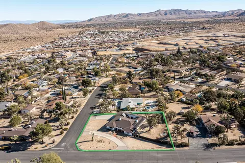 View/Area - 8687 Grand Ave, Yucca Valley, CA 92284 photo 9 of 9