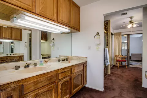 Bath - 8687 Grand Ave, Yucca Valley, CA 92284 photo 1 of 4