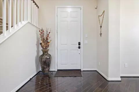 Entry Way - 81908 Villa Reale Dr, Indio, CA 92203 photo 2 of 5