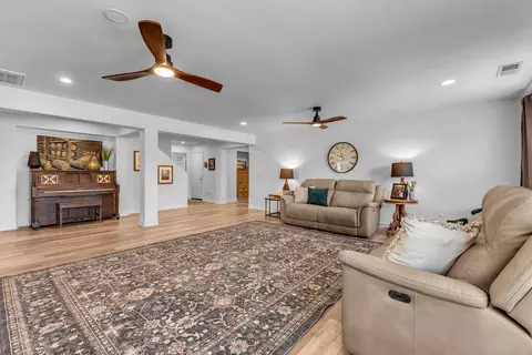 Living - 41096 Maxwell Ct, Indio, CA 92203 photo 2 of 2