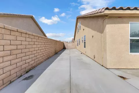 Exterior - 41096 Maxwell Ct, Indio, CA 92203 photo 7 of 8