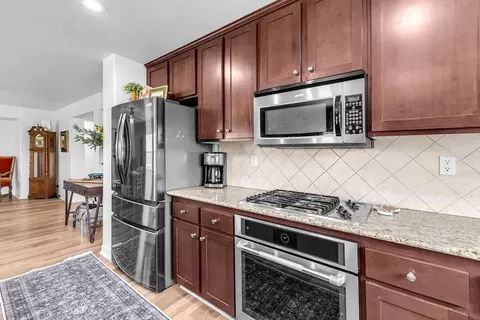 Kitchen - 41096 Maxwell Ct, Indio, CA 92203 photo 6 of 8