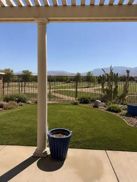 2667 Breeze Loop, Palm Springs, CA 92262