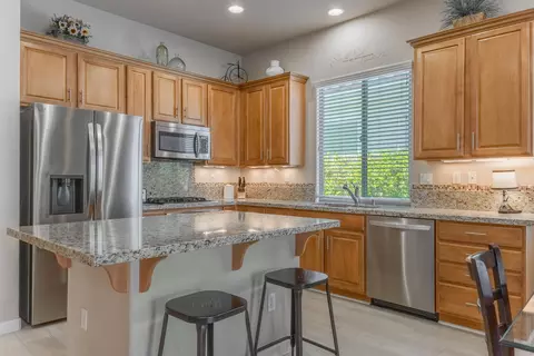 Kitchen - 41344 Calle Pampas, Indio, CA 92203 photo 2 of 3