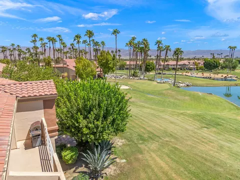 View/Area - 78229 Indigo Dr, La Quinta, CA 92253 photo 6 of 10
