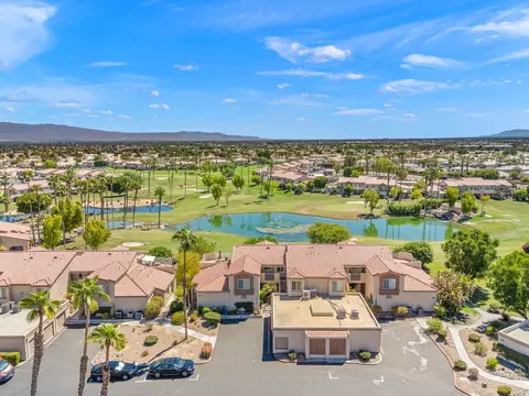 View/Area - 78229 Indigo Dr, La Quinta, CA 92253 photo 7 of 10